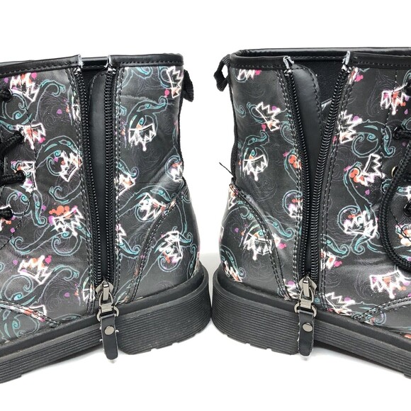 Disney D-Signed Descendants Sz 4 High Top Crown Pleaser 6 Eye Boots Girls - Picture 8 of 12